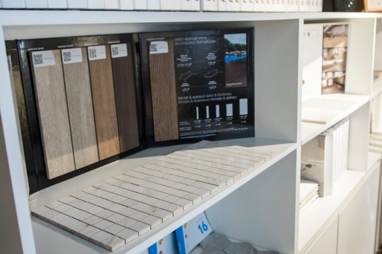Domowe magazyny energii – czy warto przechowywać nadwyżki prądu? Photo "Home energy storage – is it worth storing excess electricity?"