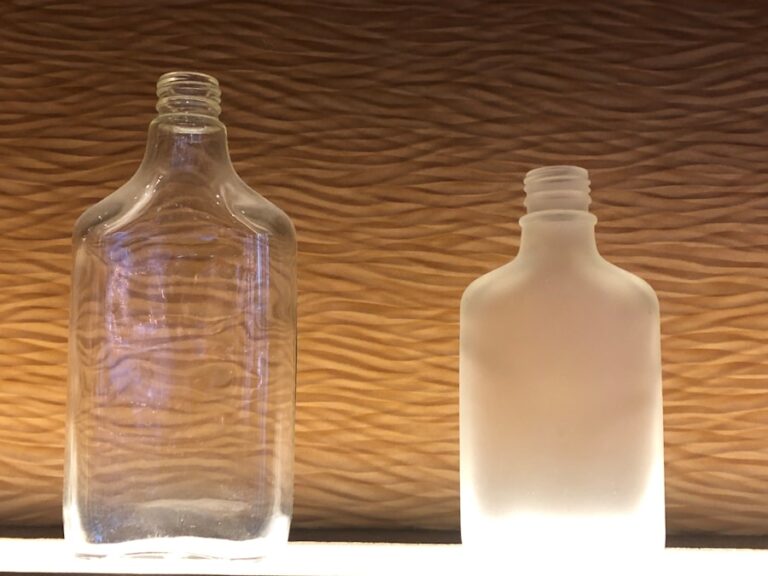 Jak zmniejszyć zużycie plastiku w gospodarstwie domowym? Photo "How to reduce plastic consumption in the household?"