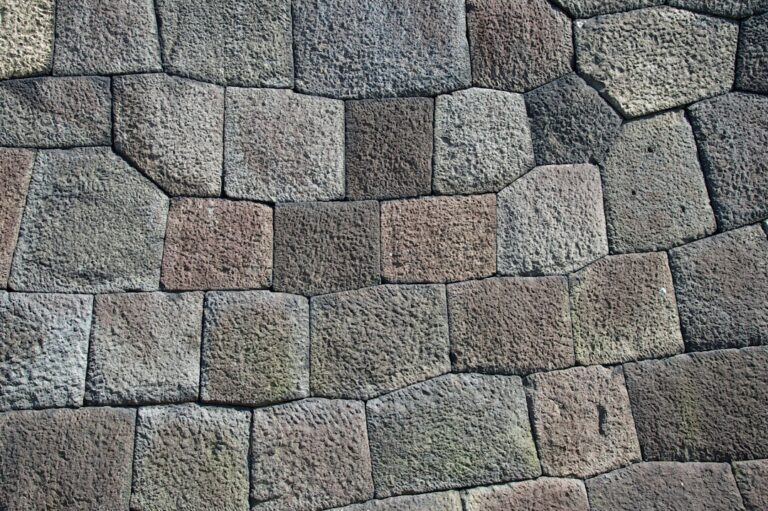 Photo Stone facade